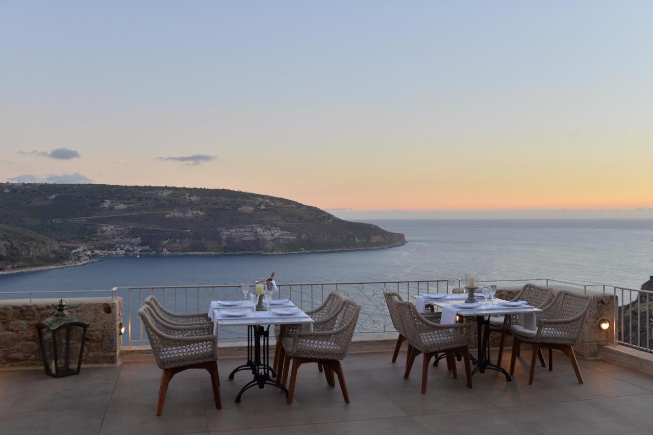 Akrolithi Boutique Hotel & Suites Oitylo Exterior photo